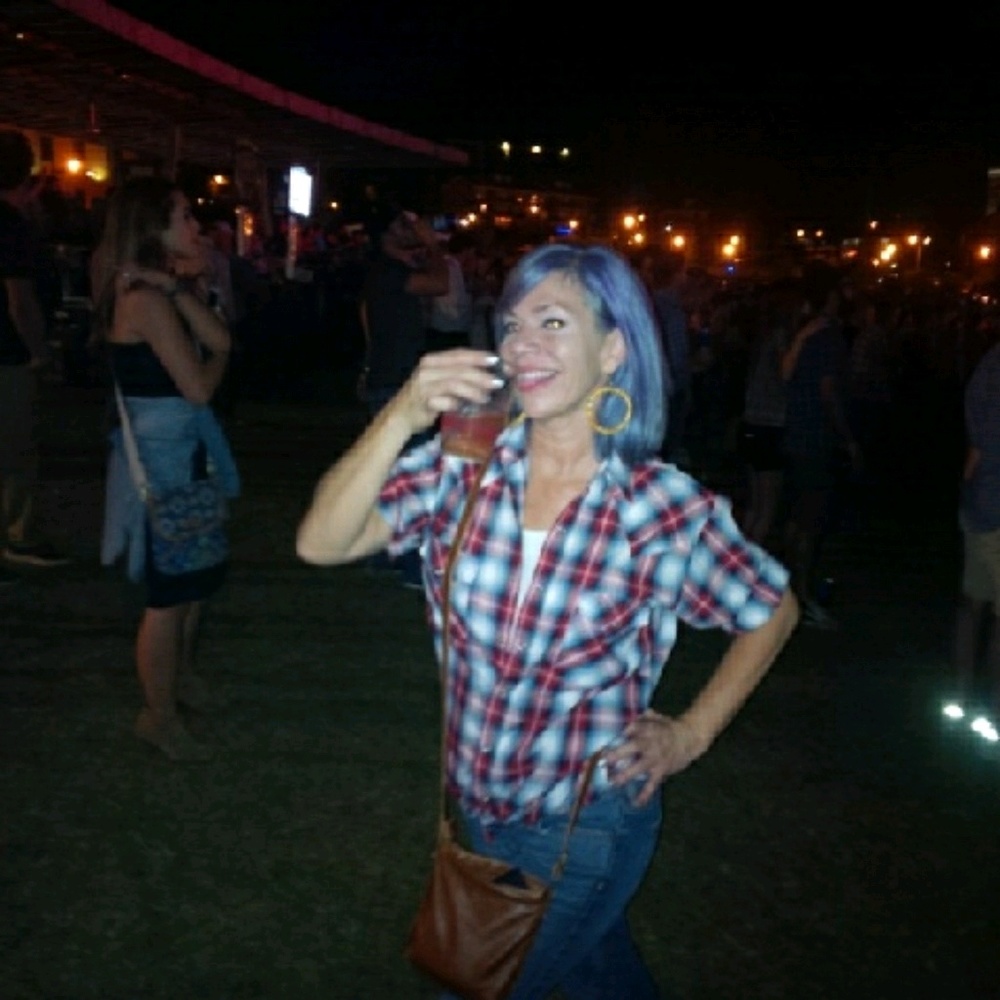 Meet your Posher, Brandy